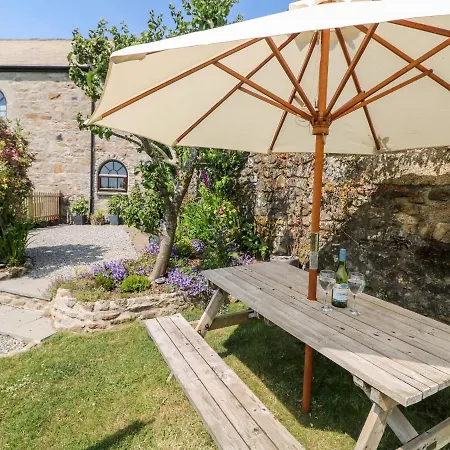 Henwood Barn Holiday home *